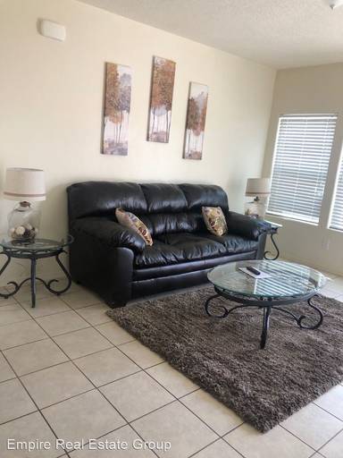 Main picture of 2318 N Desert Willow Ln