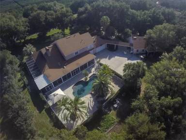 Main picture of 1715 Lake Terrace Dr