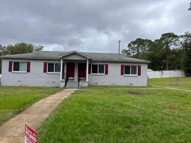 Main picture of 1330 Charlotte St