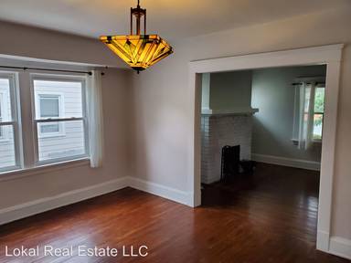Main picture of 3251 E Overlook Rd