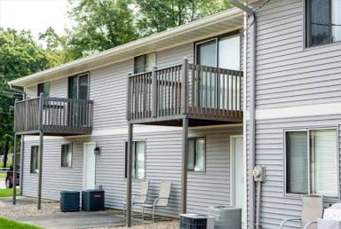 Main picture of 20 Cedar View Dr