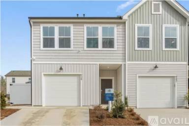 Main picture of 901 Falls Grove Trl