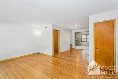 Main picture of 3801 Grail St