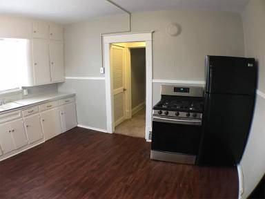 Main picture of 750 Myrtle St NW
