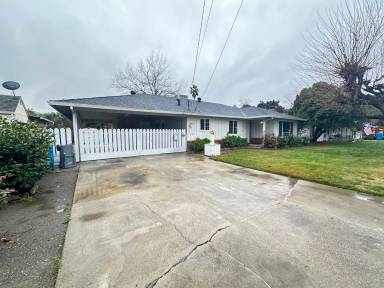 Main picture of 1038 Cornwell Ave