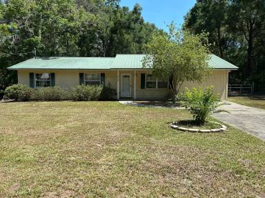 Main picture of 612 NW 9th Ct
