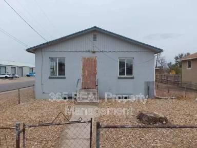 Main picture of 2700 7 Avenue - Unit 2