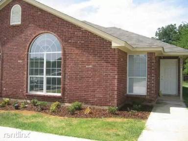 Main picture of 1718 Tina Marie Rd