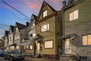 Main picture of 210 Taylor St