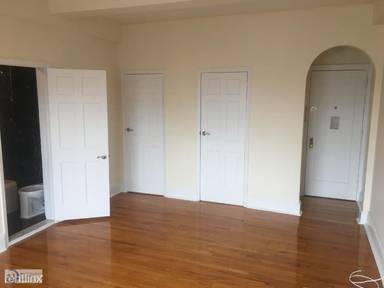 Main picture of 166 E 2nd St