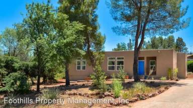 Main picture of 2715 Lyric Dr