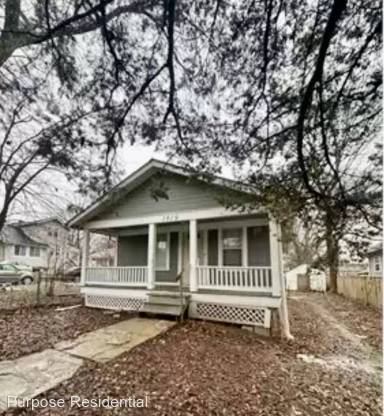 Main picture of 1919 S Overton Ave