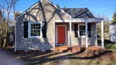 Main picture of 1712 Greenville Ave