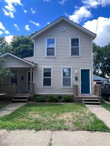 Main picture of 834 Crosby St NW