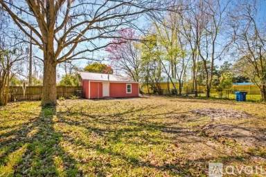 Main picture of 531 New Berlin Rd