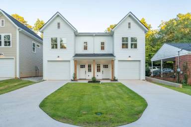Main picture of 124 Woodland Dr