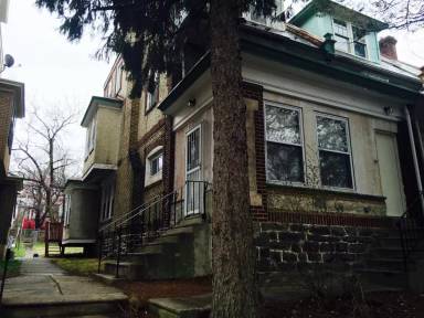 Main picture of 6140 Lebanon Ave