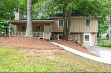 Main picture of 6080 Sumit Wood Dr NW