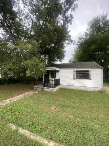 Main picture of 1309 Woodward Rd