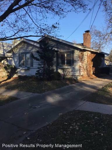 Main picture of 1721 N Court St