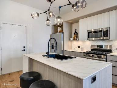 Main picture of 11 W Prospect Ave