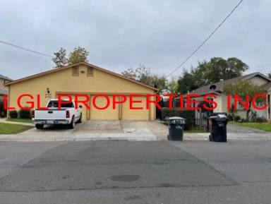 Main picture of 4728 Parker Ave