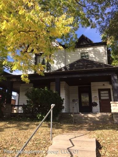 Main picture of 910 Union St