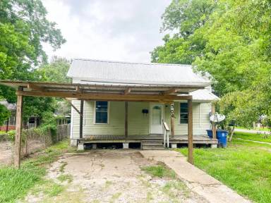 Main picture of 506 W 9th St