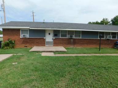 Main picture of 1621 Socony St