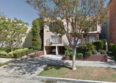 Main picture of 320 S Elm Dr