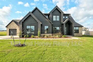 Main picture of 2101 Dax Ln