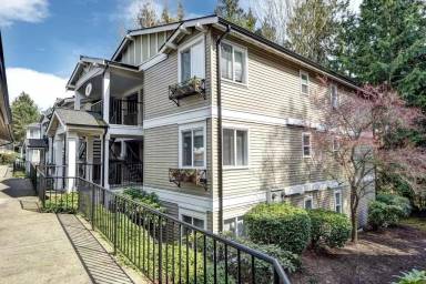 Main picture of 11215 NE 128th St