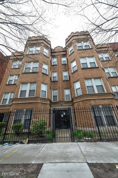 Main picture of 7016-20 S Paxton Ave Apartments