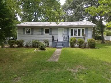 Main picture of 324 Beach Ave