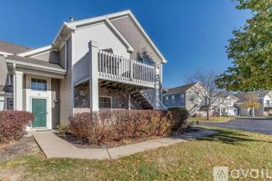 Main picture of 32 Johnson Ct
