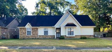 Main picture of 3348 Summerhill Dr