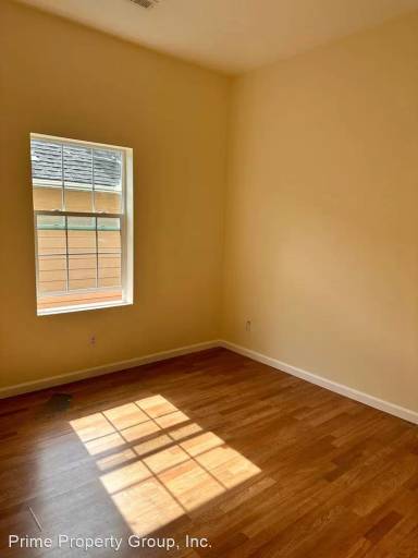 Main picture of 3415 Haven St