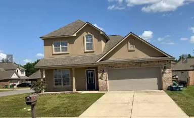 Main picture of 16899 Acron St