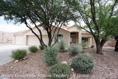 Main picture of 10825 S Fairway Point Ct