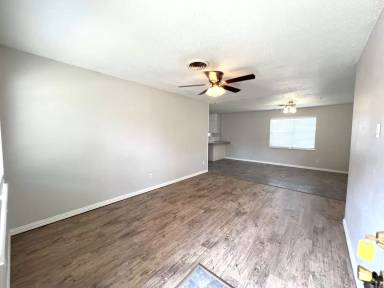 Main picture of 5540 18th St