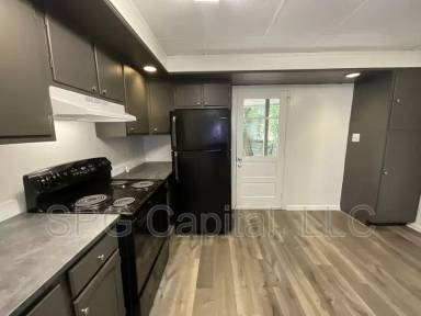 Main picture of 712 W Mason Ave