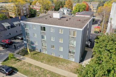 Main picture of Uptown Landing - 621 1st Street Southwest - 305
