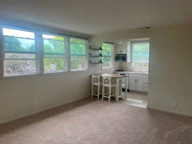 Main picture of 780 Roble Ave