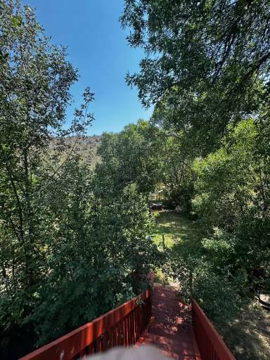 Main picture of 2052 Apple Valley Rd