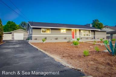 Main picture of 1598 Avocado Rd