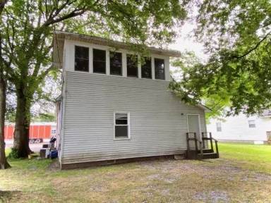 Main picture of 311 Laurel St