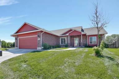 Main picture of 15013 W Hayden Cir