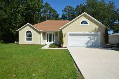 Main picture of 50 Boxwood Ln