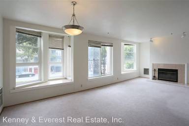 Main picture of 1626 Lombard St