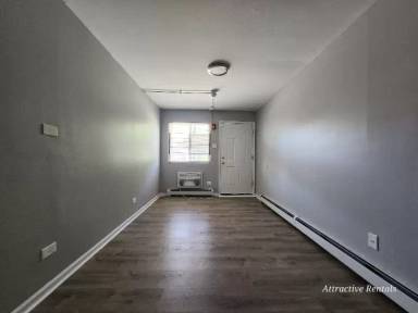 Main picture of 3341 Commercial Ave